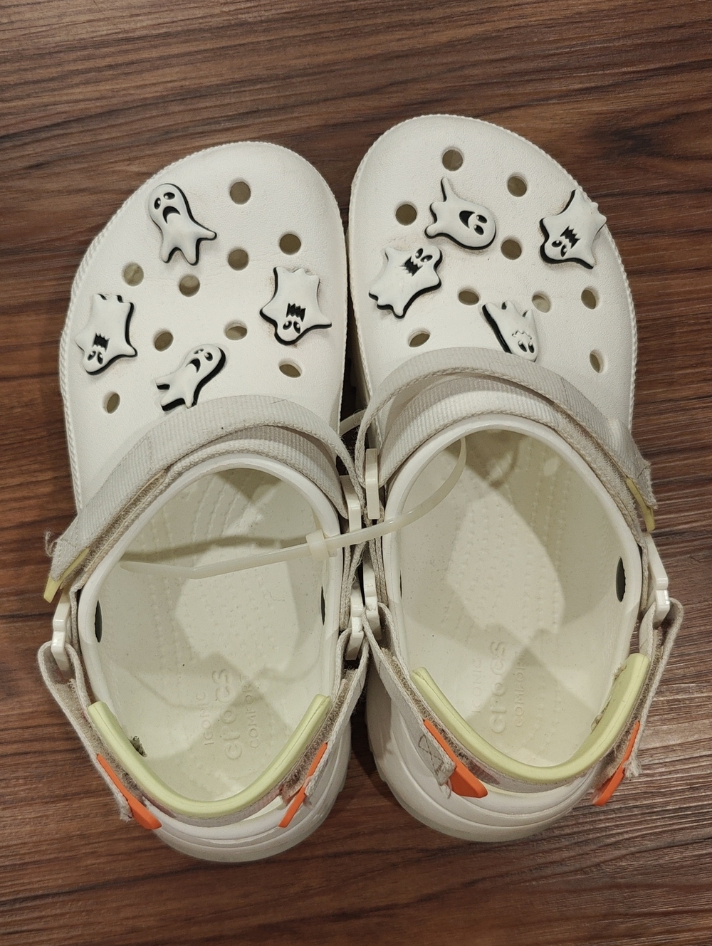 CROCS CLASSIC HIKER CLOG (Men’s Size 6, Women's 8) White Adjustable Strap